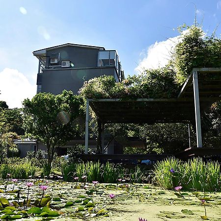 Rainbow Bridge B&B Sanzhi Экстерьер фото