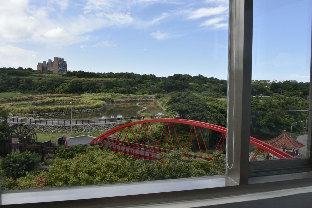 Rainbow Bridge B&B Sanzhi Экстерьер фото